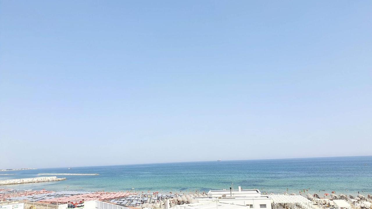 Seven Seas Luxury Apartments - Bari San Girolamo Exterior foto